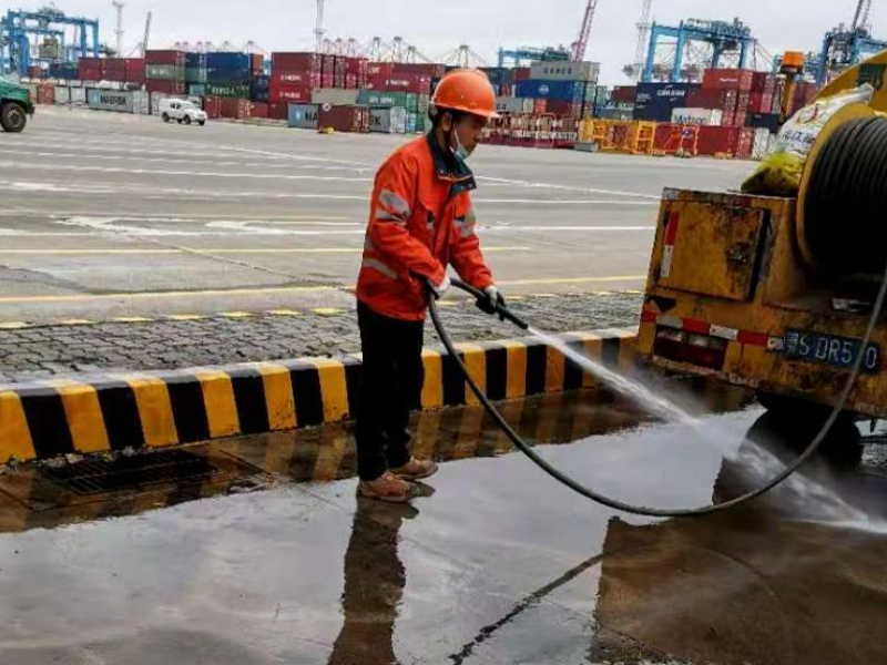 天津开发区污水处理抽泥浆电话，大型管道封堵清淤