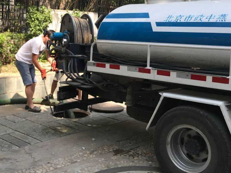 天津管道疏通卫生间下水道疏通，专业高压清洗、抽粪